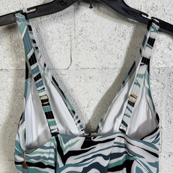 Beyond Control Women's Printed Tankini Top, White Multi 6 $99 - Picture 5 of 9